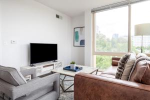 Tysons Corner 2br w concierge nr shopping mall WDC-815