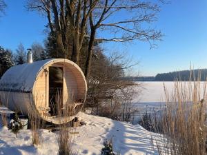 Apartament Szmaragdowy nad jeziorem Juno w Mrągowie