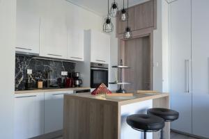 Chic & Comfort Homes in Central Volos # 2