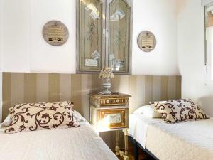 Oak Palace Oakplacescom