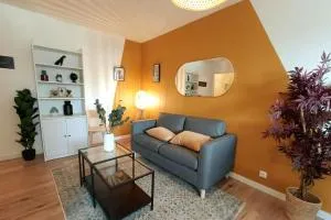 Le Yellow Corner - Place Ney - Écouflant