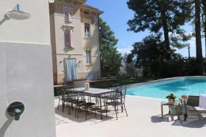 Villa Fazia by Mmega