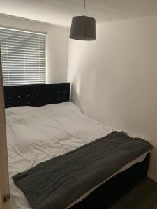 1 bed fully furnished Walsall property