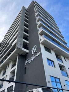Q Residence Central Apartments Palas