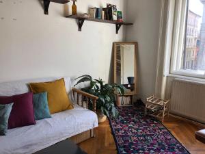 Central and spacious apartment