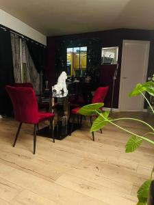 Au pied de la tour Eiffel Trocadéro