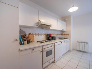 Apartment Voie Lactée-3 by Interhome