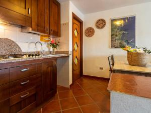 Apartment CSC - 5 - Baia de Bahas by Interhome img9