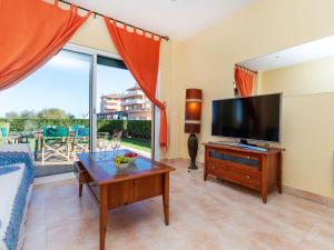 Apartment Port Pals F by Interhome