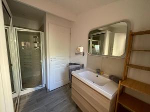 Maisons de vacances Les deux mas : photos des chambres