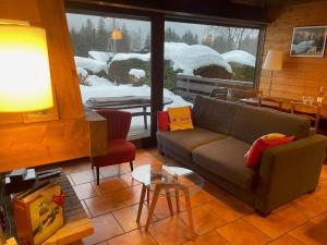 Apartment Clos du Chantey Moury by Interhome