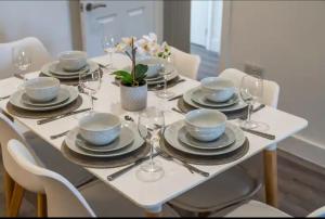 Beautiful 4 bed House in Luton