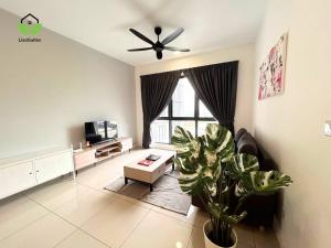IOI City Mall Modern Home PICC