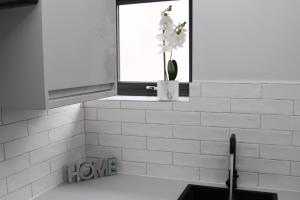 Cosy London Studio Free Parking 4 mins to Tube