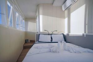 Phinisi charter in Labuan Bajo