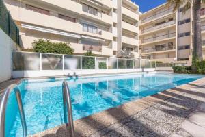 Cap d'Antibes Studio et terrasse face à la mer