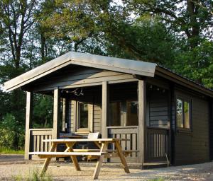 Holiday Hut