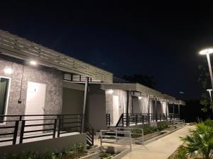 บ้านไร่แสงจันทร์ รีสอร์ท