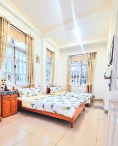 Hồng Ánh Hotel - Mộcs Homestay DALAT
