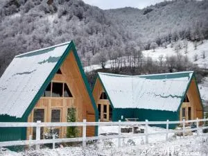 A-frame Apartments Mont Peace - Paljevine
