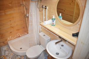 A-frame Apartments Mont Peace