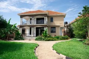 Lake view villa Kampala - Kigo