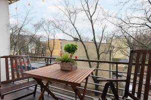 Rajska Łodź One Bedroom & Balcony by Renters