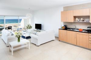 Two-Bedroom Apartment with Sea View room in The Beachfront - Praia D'El Rey Golf & Beach Resort