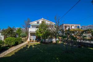 Apartment Seline/Paklenica Riviera 6847 