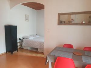 Appartement meublé centre ville NYONS