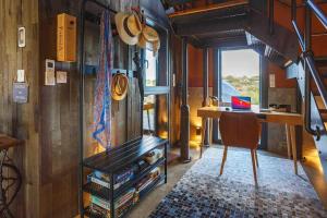 Villas 5-Star LUXURY hilltop house with heated salt pool and hot tub, close to Carcassonne : photos des chambres