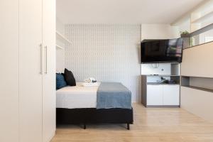 Easy Star - Studio vista livre no Campo Belo -- UO03H