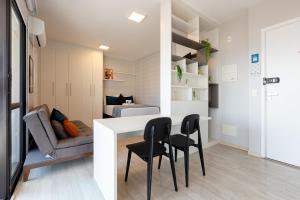 Easy Star - Studio vista livre no Campo Belo -- UO03H