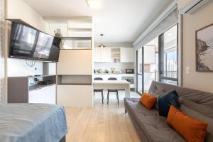 Easy Star - Studio vista livre no Campo Belo -- UO03H