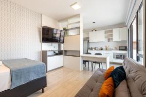 Easy Star - Studio vista livre no Campo Belo -- UO03H