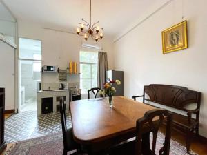 La Platea de Bs As 2A1 Live by the Palacio Libertad