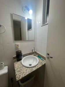 Casa Duplex com 2 suítes.