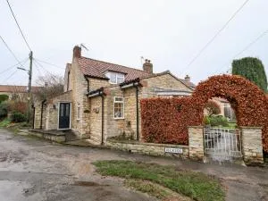 22 Beckside - West Barkwith