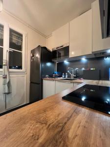 Elegance & Charm in Heart of Paris Daguerre