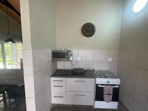 Stay@51 Botha