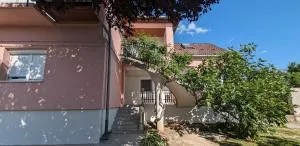 Rózsa apartman - Csurgó