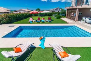Villa Stefanja kids friendly with sea view near Fažana 