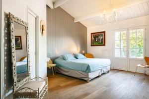 Appartements Spacious villa with heated pool : photos des chambres