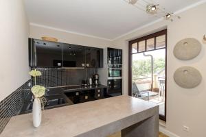 9995-Urlaubstraeume-Am-Meer-WE-2-7-Penthouse-mit-Meerblick