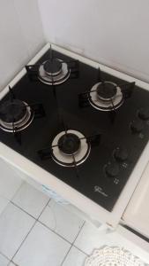N 05 - Apto com 1 quarto 2 camas solteiro com ar condicionado e garagem