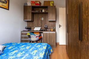 Apto com ótima localização, Wi-Fi e garagem