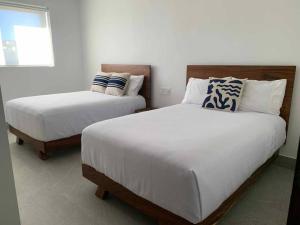 4 Bedroom, Beach Front Flat Bucerias - Vallarta