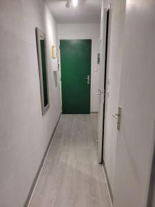 Appartements Vercors, appart F1 au calme ! : photos des chambres