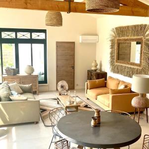 Maisons de vacances maison aux Baux de Provence : photos des chambres