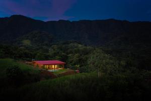 Villa Roca Ocean to Mountain Views - by Pura Villas